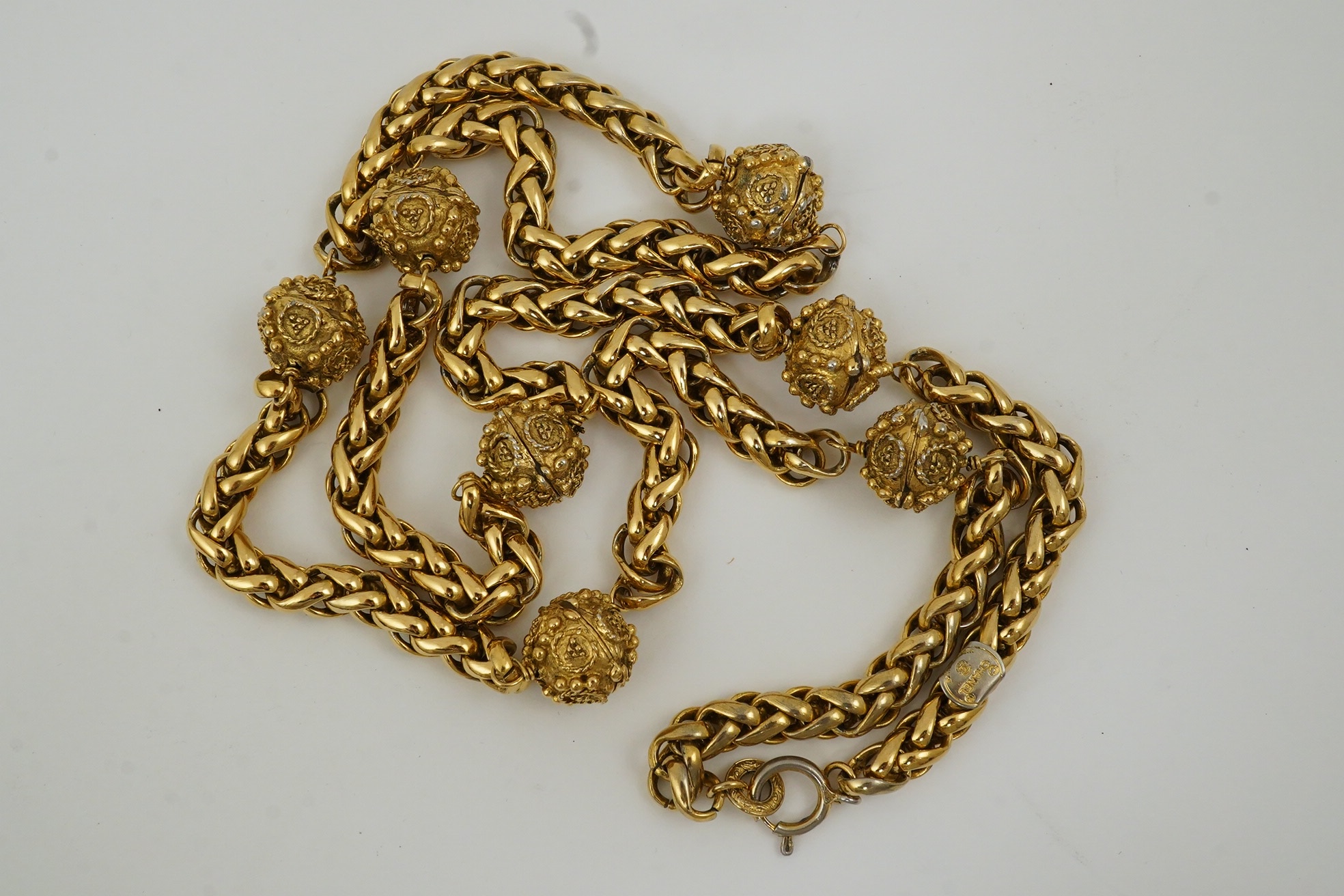 A Chanel style 1970's necklace